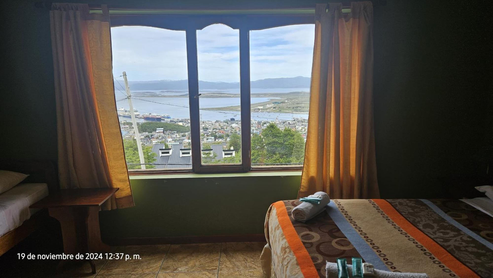 Mirador Del Beagle Hosteria Ушуая Экстерьер фото